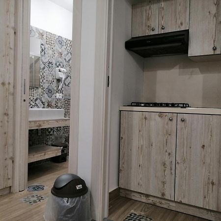 Sicily Rooms Appartamenti Carini Habitación foto